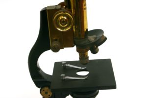 ernst leitz wetzlar microscope serial numbers